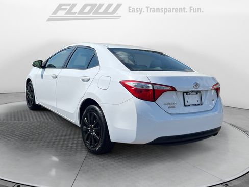 Used 2015 Toyota Corolla LE FWD image 5