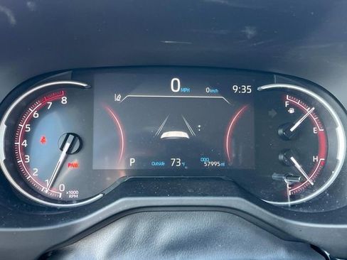 Used 2024 Toyota RAV4 LE AWD/4WD image 38