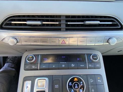 Used 2022 Hyundai Palisade SEL w/ Premium Package image 23