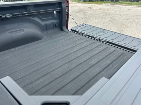 Used 2025 RAM 1500 Laramie image 32