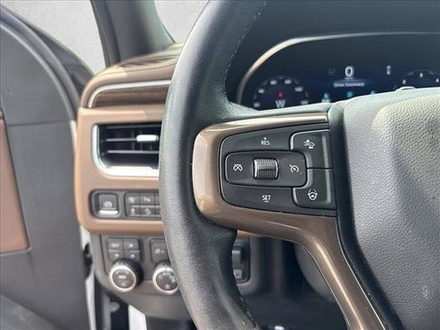 Used 2024 Chevrolet Tahoe High Country w/ Advanced Technology Package AWD/4WD image 18