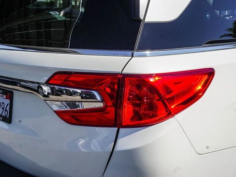 Used 2019 Honda Odyssey EX image 7