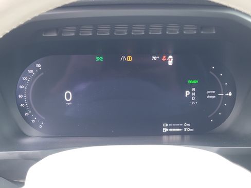 Certified 2024 Volvo XC90 T8 Plus AWD/4WD image 15