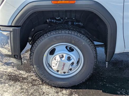 New 2026 GMC Sierra 3500 Pro w/ Snow Plow Prep Package image 10