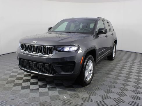 New 2026 Jeep Grand Cherokee Laredo AWD/4WD image 20