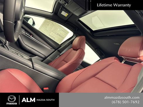 New 2026 MAZDA MAZDA3 Carbon image 32