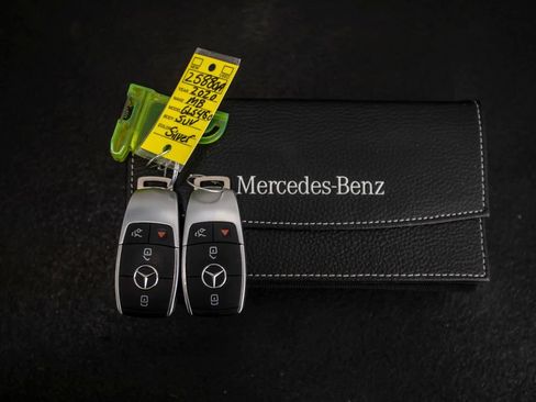Used 2020 Mercedes-Benz GLS 450 4MATIC image 39