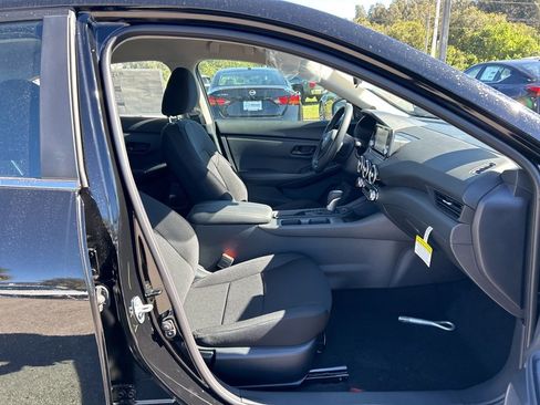 New 2025 Nissan Sentra S w/ Lighting Package image 33