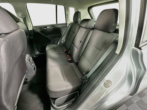 Used 2017 Volkswagen Tiguan Limited AWD/4WD image 23