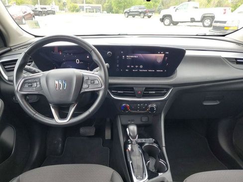 Used 2024 Buick Encore GX Preferred FWD image 22