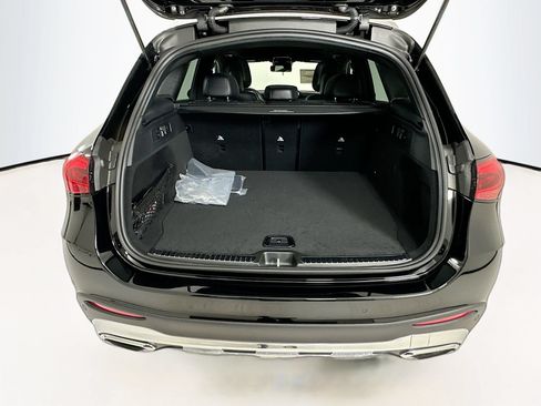 New 2026 Mercedes-Benz GLC 300 image 27