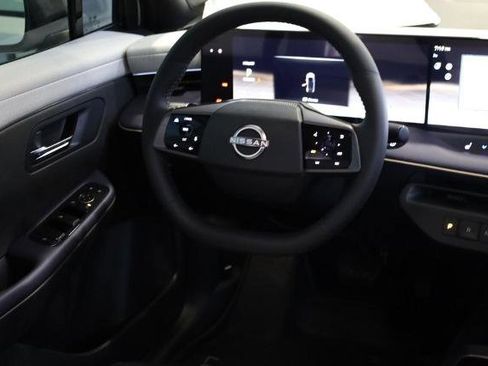 New 2026 Nissan Leaf SV+ w/ Floor Mat Package (SV+) FWD image 22