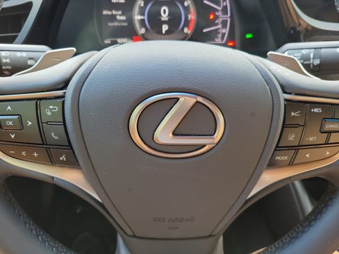Certified 2024 Lexus ES 350 w/ Premium Package FWD image 26