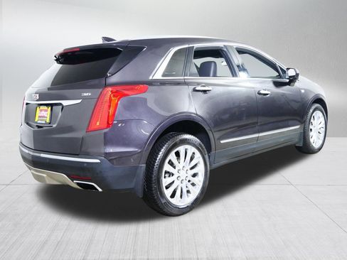 Used 2018 Cadillac XT5 Platinum w/ Driver Assist Package AWD/4WD image 7
