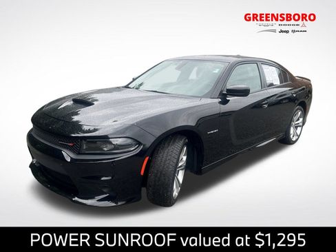 Used 2022 Dodge Charger R/T RWD image 1