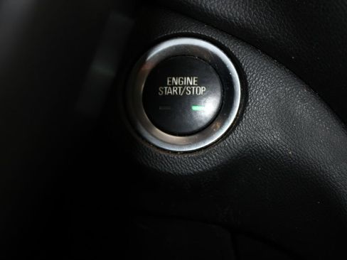 Used 2021 Chevrolet Equinox LT AWD/4WD image 39