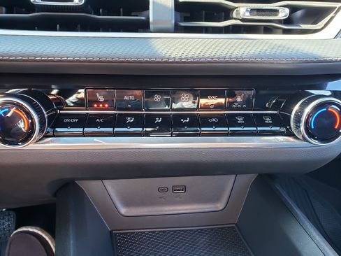 New 2026 Chevrolet Equinox LT w/ Convenience Package II image 20