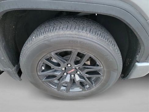 Used 2020 GMC Sierra 1500 Elevation w/ Elevation Value Package image 10