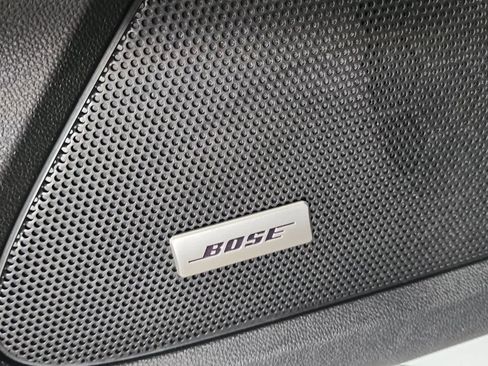Used 2021 Chevrolet Equinox Premier FWD image 22