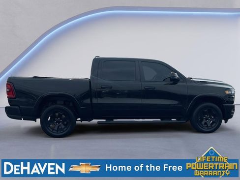 Used 2025 RAM 1500 Big Horn AWD/4WD image 7