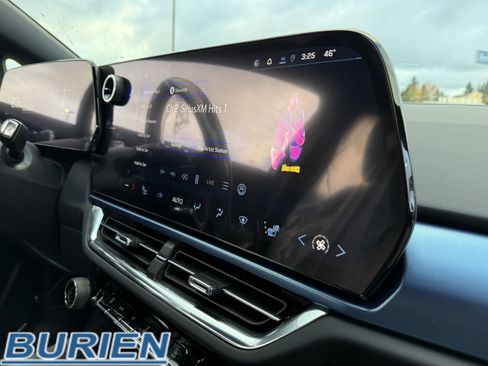 New 2026 Chevrolet Equinox EV LT image 16