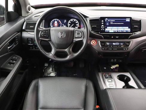 Used 2025 Honda Ridgeline RTL image 6