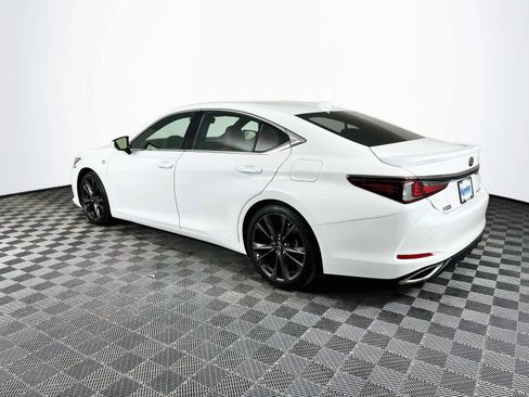 Used 2020 Lexus ES 350 F Sport w/ Accessory Package FWD image 4