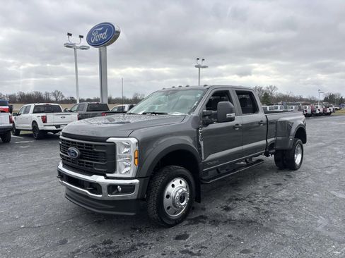New 2026 Ford F450 XL w/ XL Driver Assist Package image 3