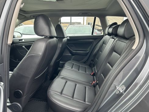 Used 2014 Volkswagen Jetta TDI image 12