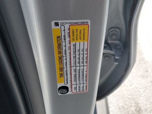 Used 2021 Chevrolet Silverado 1500 LT Trail Boss w/ Convenience Package II image 31