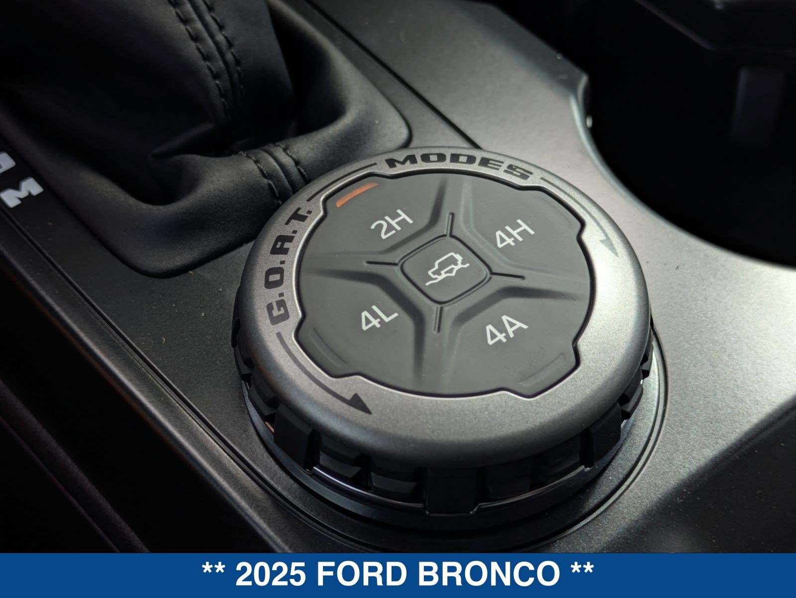 Used 2025 Ford Bronco Badlands AWD/4WD image 69