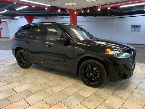 Used 2023 BMW X1 xDrive28i w/ Premium Package AWD/4WD image 6
