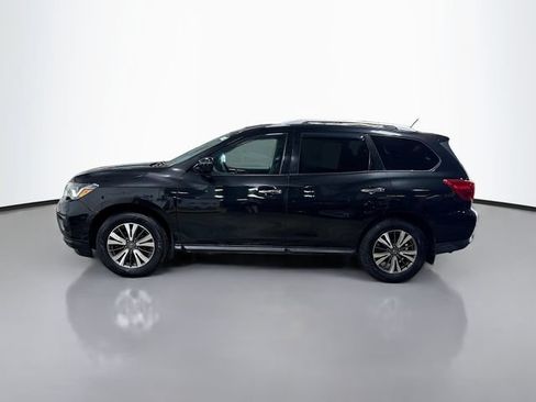 Used 2018 Nissan Pathfinder SV AWD/4WD image 9