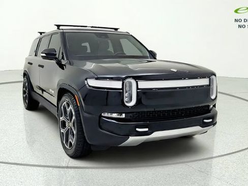 Used 2024 Rivian R1S Adventure AWD/4WD image 2