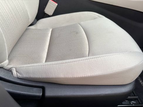 Used 2025 Nissan Altima 2.5 SV FWD image 27