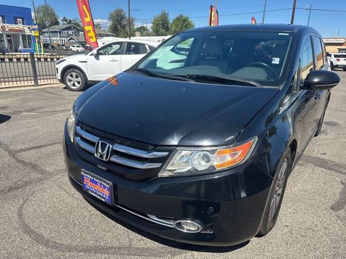 Used 2016 Honda Odyssey Touring Elite image 4