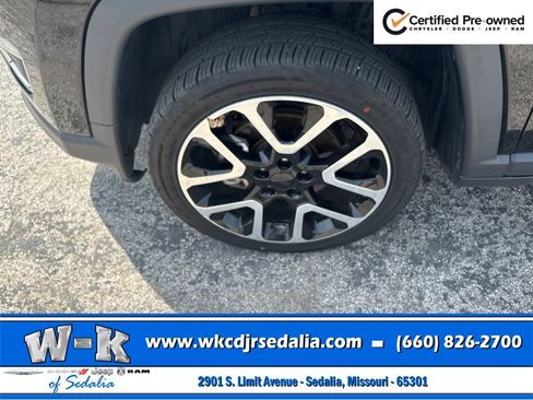 Certified 2017 Jeep Compass Limited AWD/4WD image 48