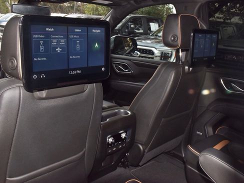 Used 2021 GMC Yukon AT4 w/ AT4 Premium Plus Package image 19