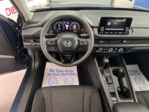 Used 2025 Honda Accord SE image 27