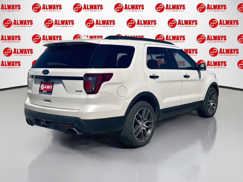 Used 2017 Ford Explorer Sport w/ Equipment Group 401A AWD/4WD image 5