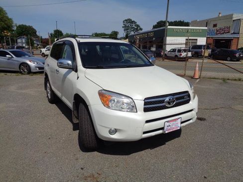 Used 2008 Toyota RAV4 Limited AWD/4WD image 2