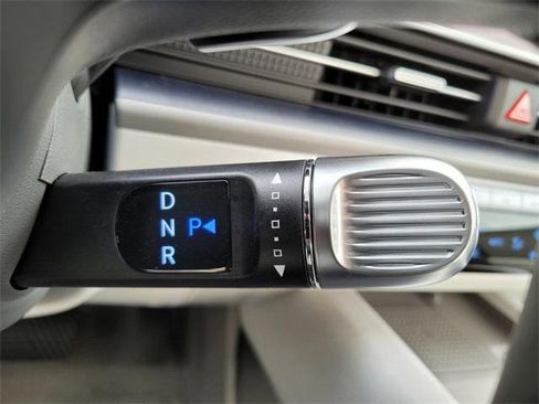 New 2025 Hyundai Ioniq 6 SEL image 9