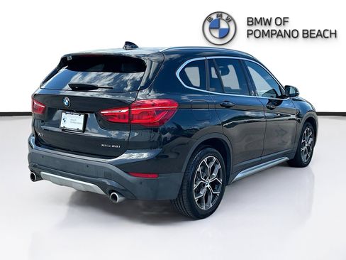 Used 2021 BMW X1 xDrive28i AWD/4WD image 7