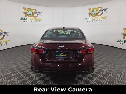 Used 2024 Nissan Altima 2.5 SV FWD image 7