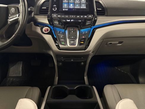 Used 2019 Honda Odyssey Elite image 14