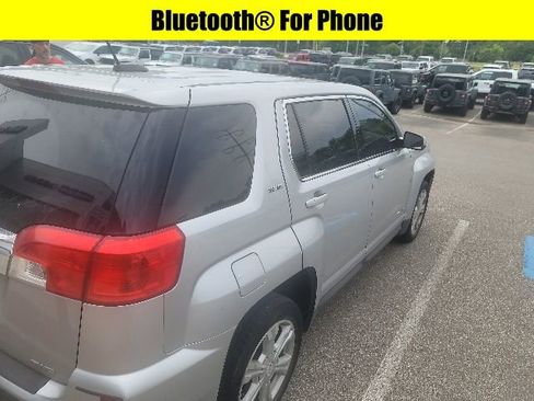 Used 2017 GMC Terrain SLE AWD/4WD image 7