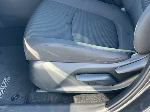 Used 2019 Toyota RAV4 LE image 19