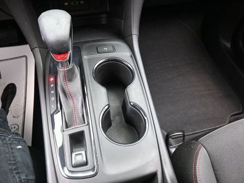 Used 2024 Chevrolet Equinox RS FWD image 12