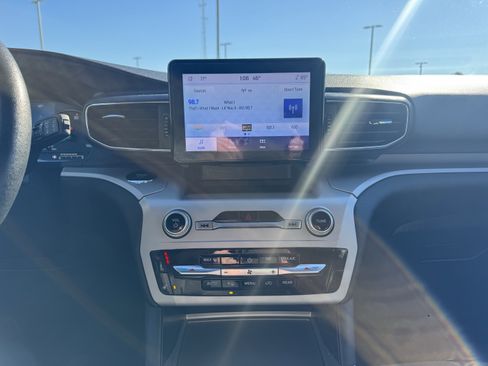 Certified 2024 Ford Explorer XLT w/ Equipment Group 202A image 16