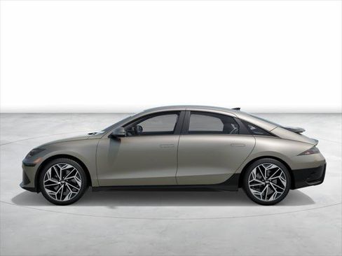 New 2025 Hyundai Ioniq 6 SEL image 3